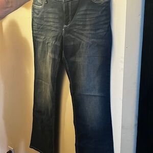 Wrangler, Shiloh Jean: Low Rise, No Gap Waistband and Flat, Comfort Seams.